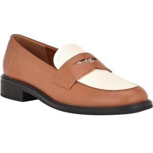 NIB Nine West Seeme Loafers in Brown & Cream